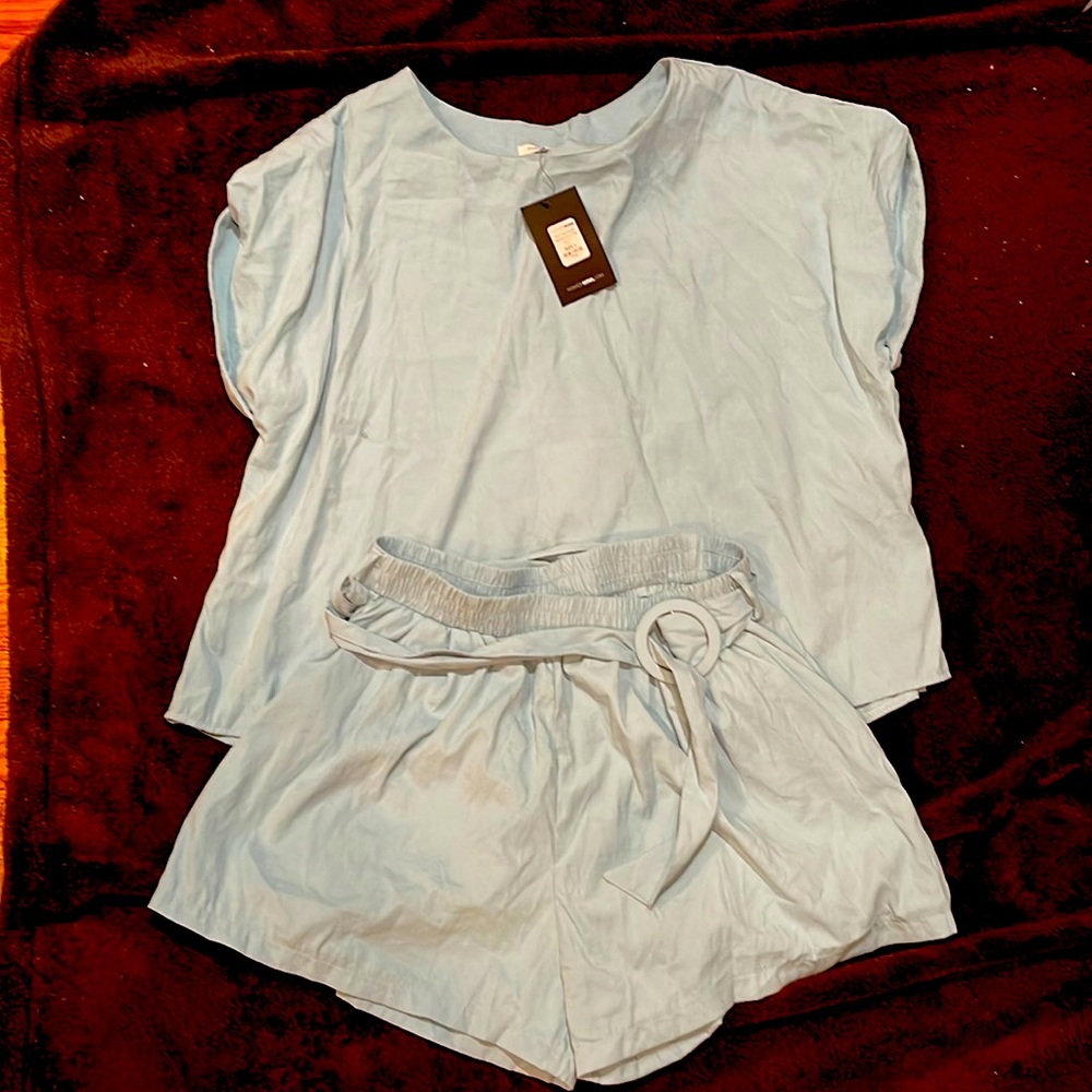Cotton/Rayon mix. Mint green, short set. Fashion Nova. New with tags.